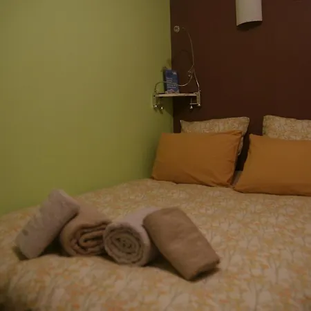 Les Petites Fontaines Au Coeur De La Doutre *