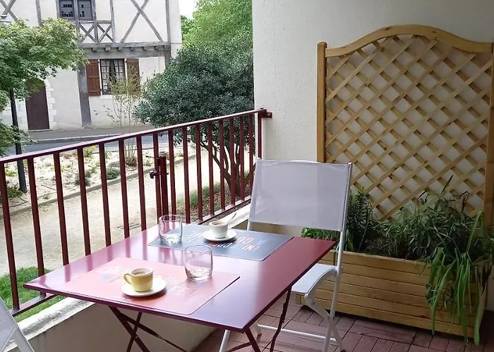 Les Petites Fontaines Au Coeur De La Doutre Angers